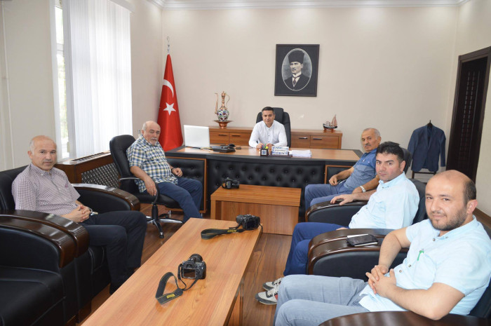 Gazetecilerden Mustafa Altınpınar'a ziyaret