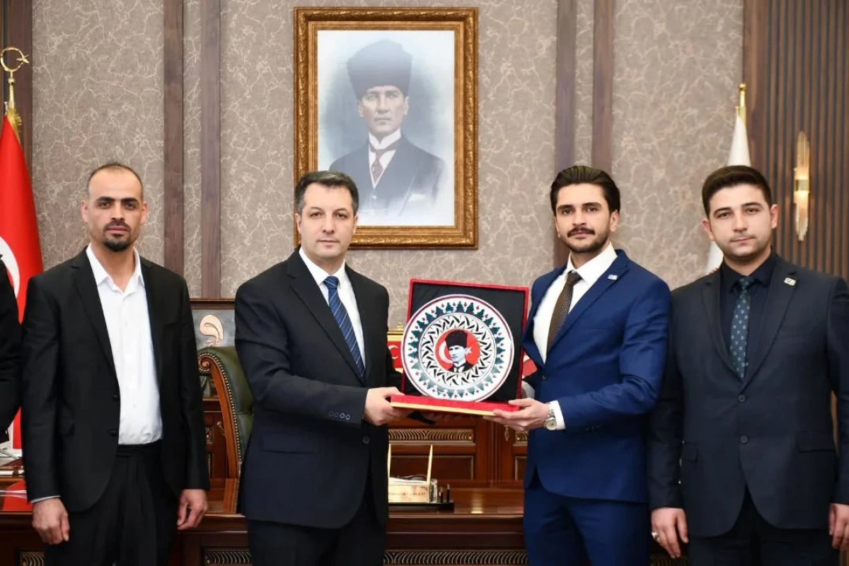 Anahtar Parti Sorgun Gen&ccedil;lik Kollarından Kaymakam Canpolat&rsquo;a Anlamlı Ziyaret