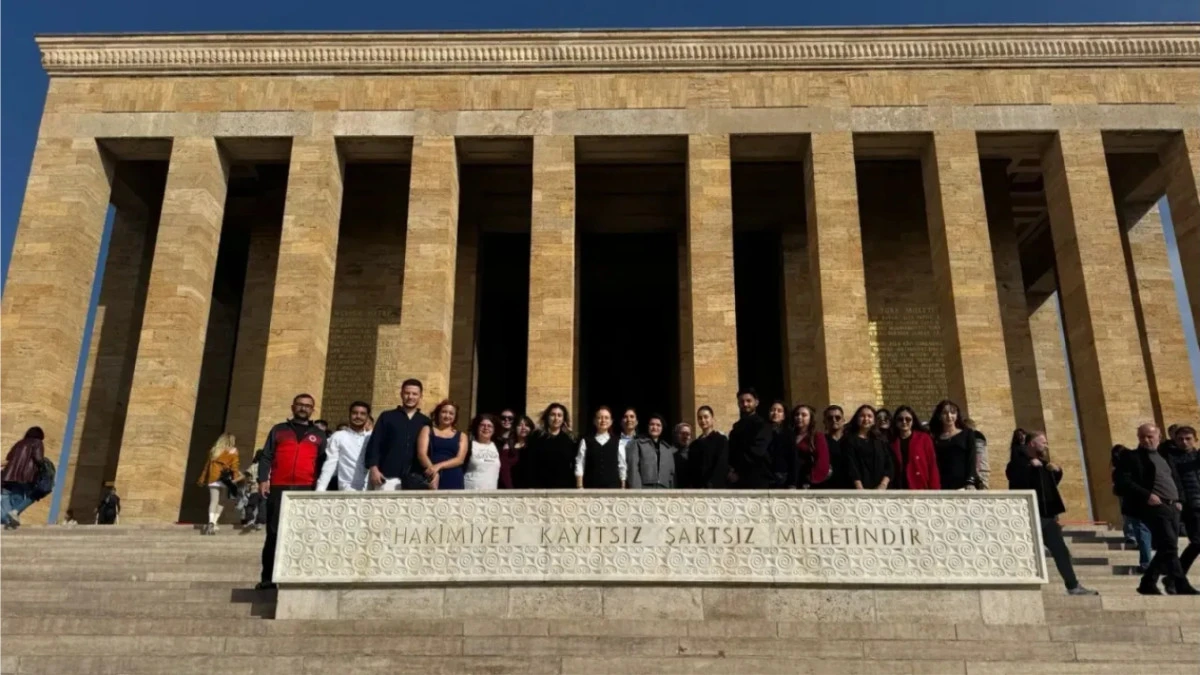 Anıtkabir’de Atatürk’ü andılar