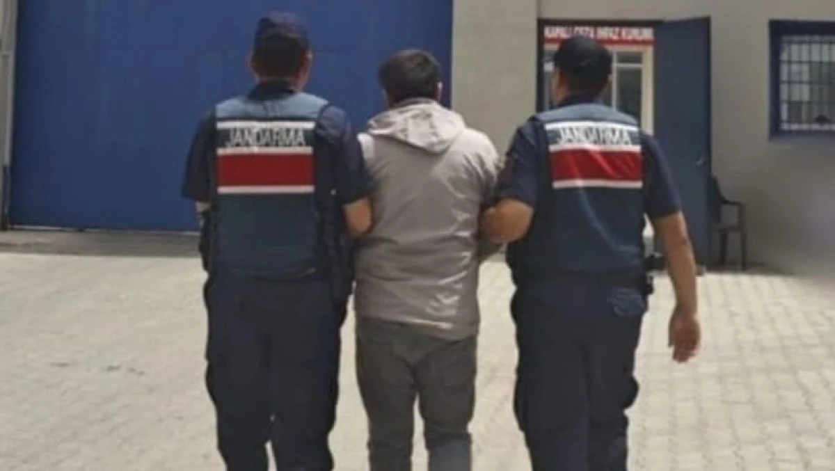 Aranan 4 şahıs yakalandı