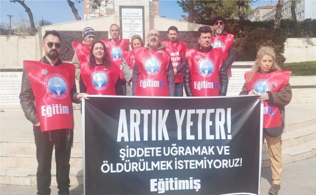 &ldquo;Artık yeter&rdquo;