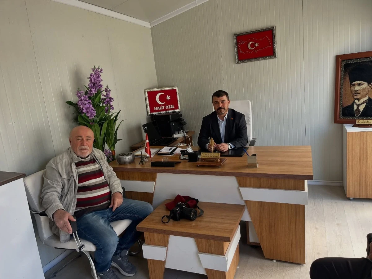 Aydınlıkevler Mahallesi Muhtarı’na ziyaret