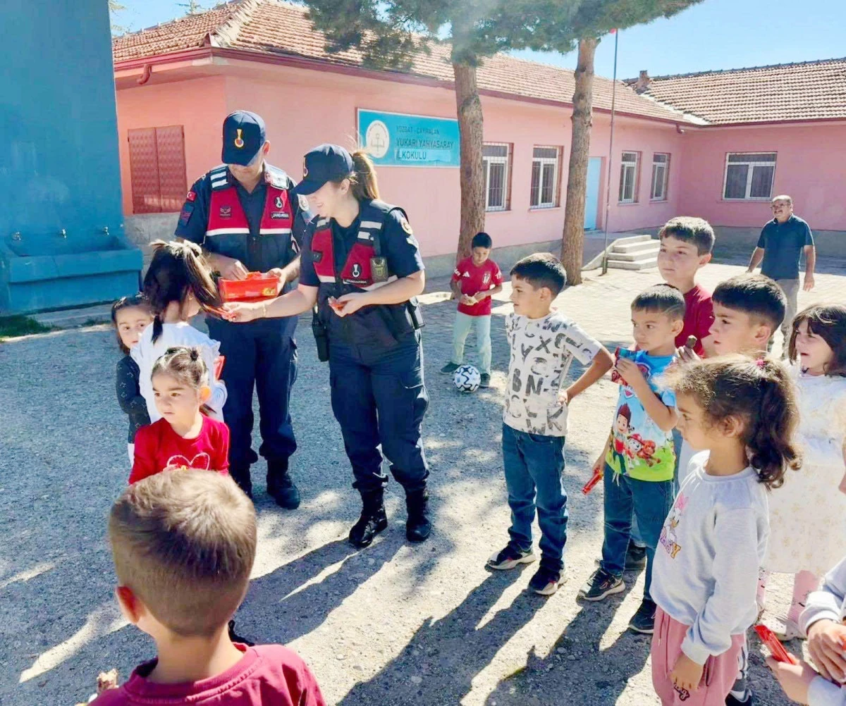 Çayıralan Jandarmasından okul denetimi