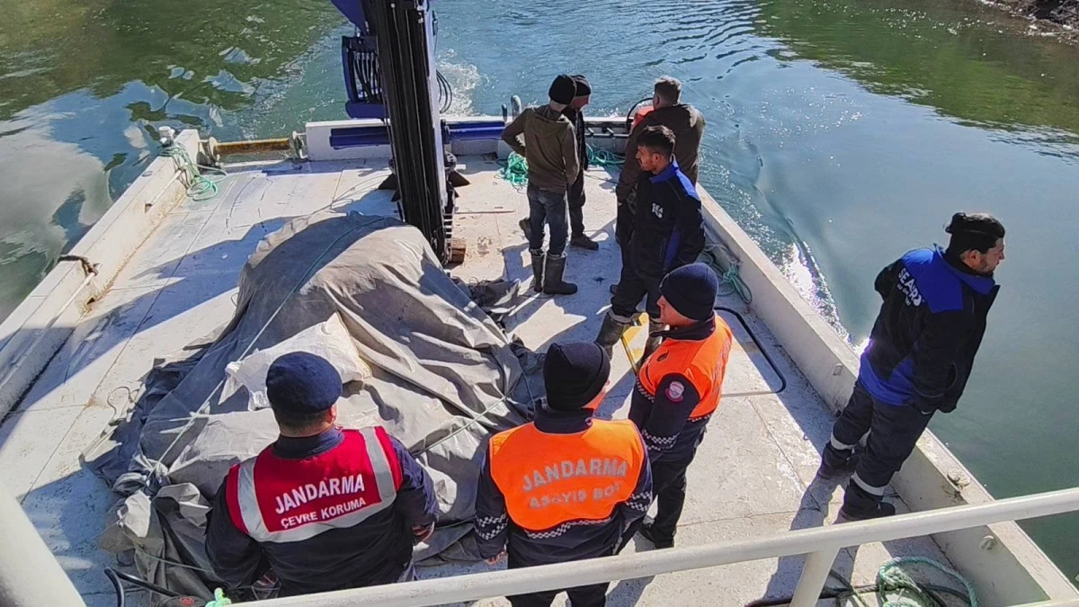 &Ccedil;EKEREKTE SU &Uuml;R&Uuml;NLERİ DENETİMİ