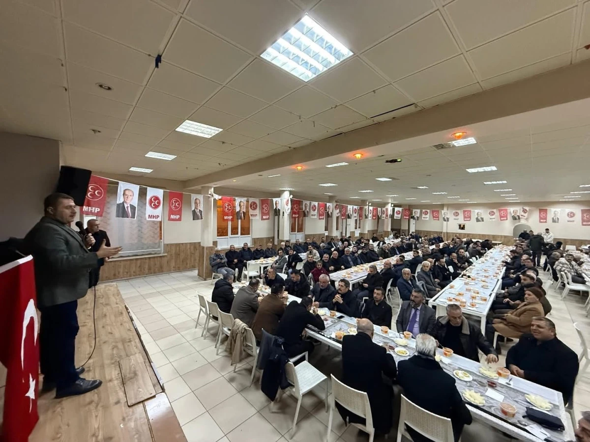 Cumhur İttifakı &uuml;yeleri arabaşı etkinliğinde buluştu