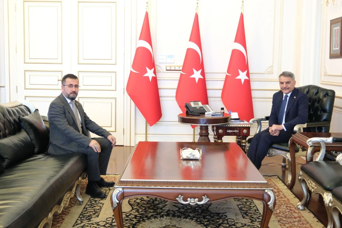 Gülşehri Belediye Başkanı Yıldırım’dan Vali Özkan’a ziyaret