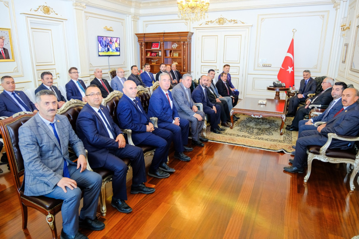 İl Genel Meclisi üyelerinden Vali Özkan’a ziyaret