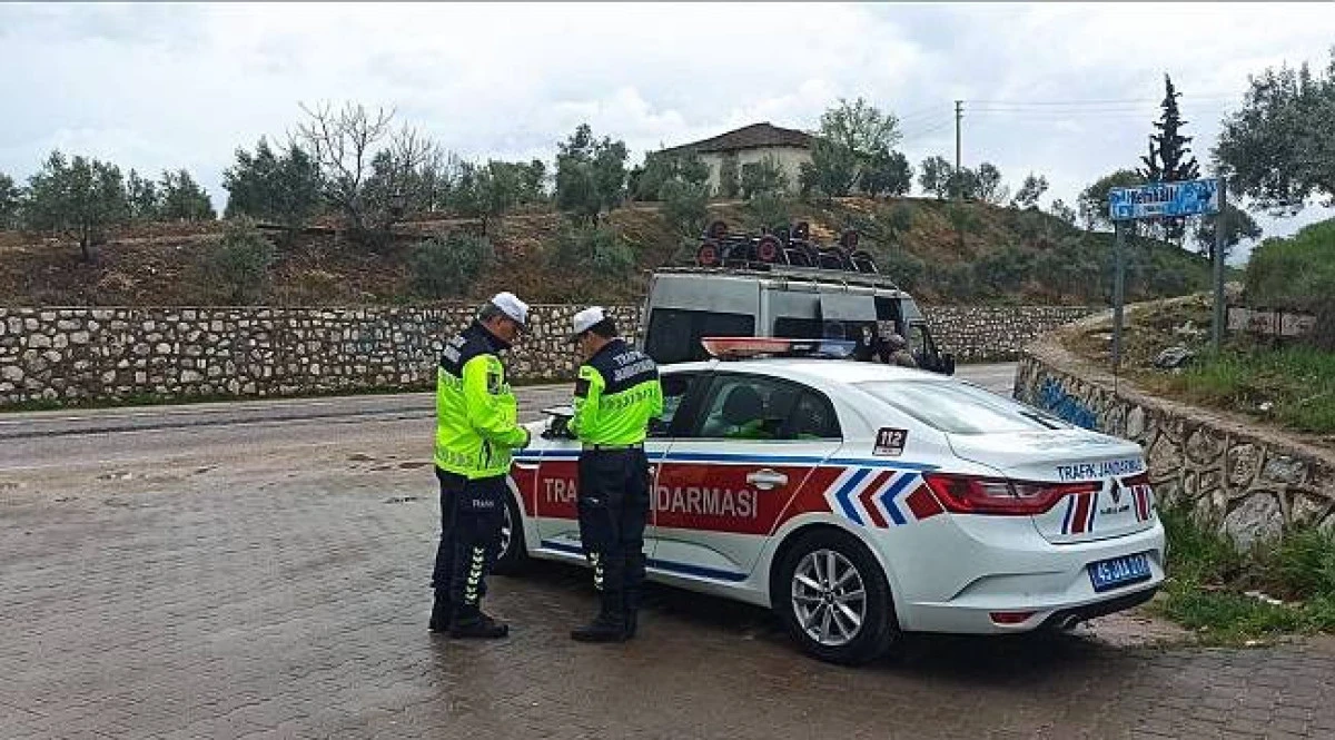 Jandarmadan trafik denetimleri