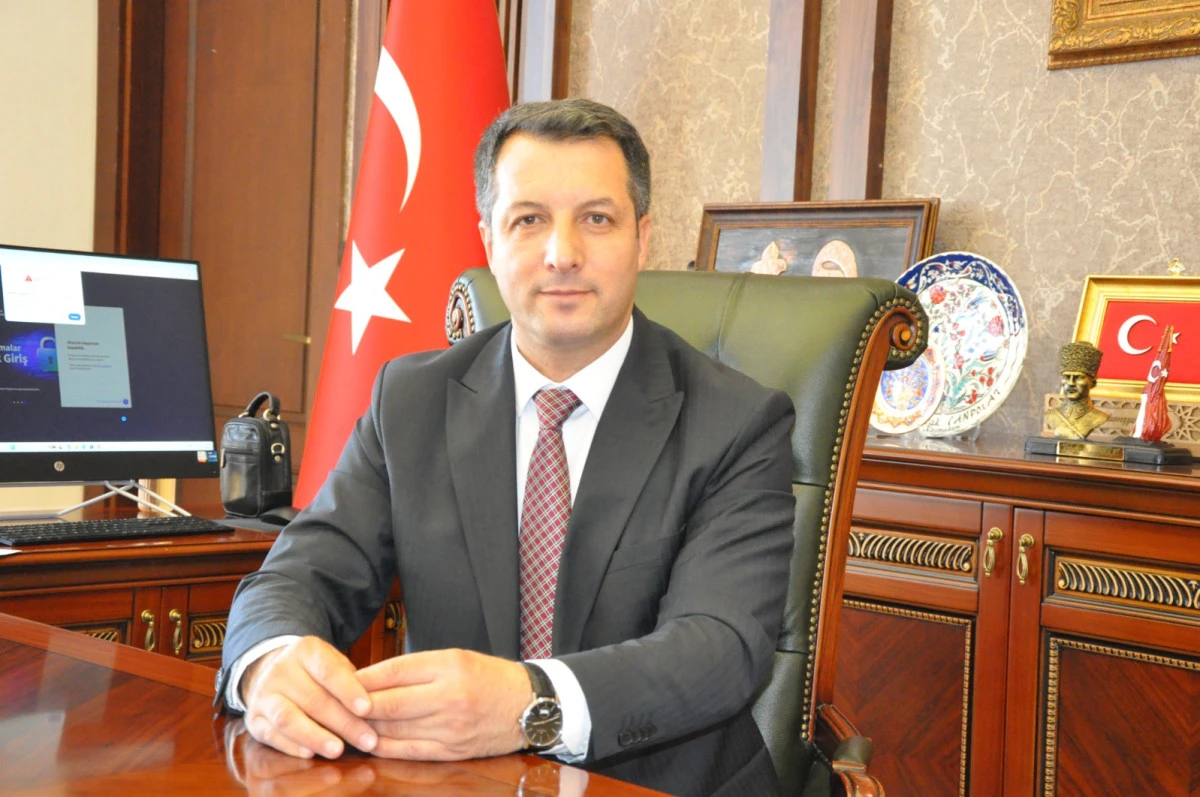 Kaymakam Canpolat’ın Muhtarlar günü kutlaması