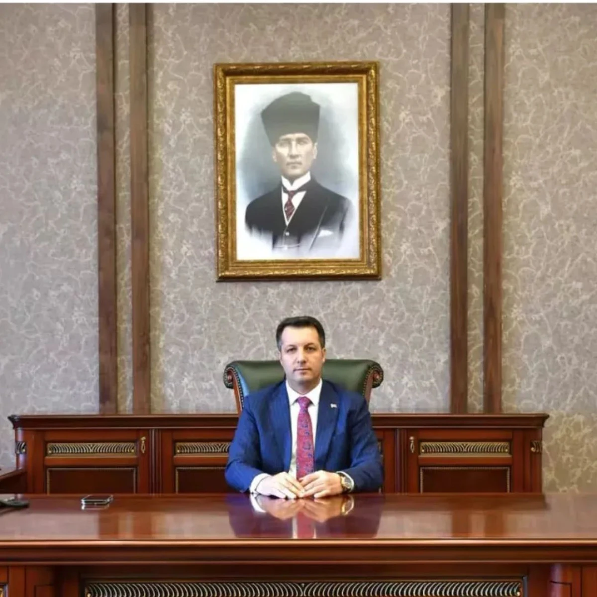 KAYMAKAM CANPOLAT'TAN GAZETECİLER G&Uuml;N&Uuml; MESAJI