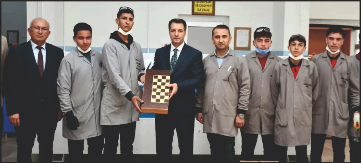 Kaymakam Canpolat&rsquo;tan meslek lisesine ziyaret