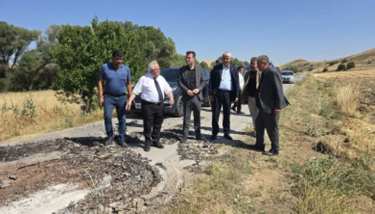K&ouml;y Yolları Asfalta Kavuşuyor