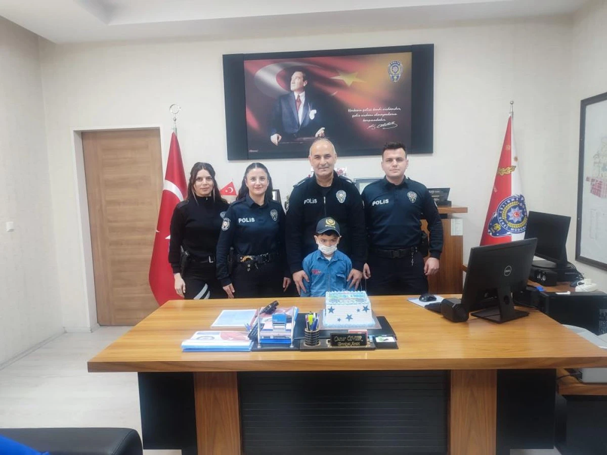 L&ouml;semiyi yenen Ahmet polis oldu