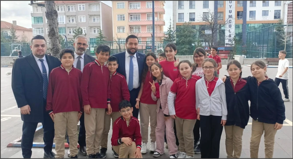 MHP&rsquo;li Ağan&rsquo;dan okul ziyaretleri