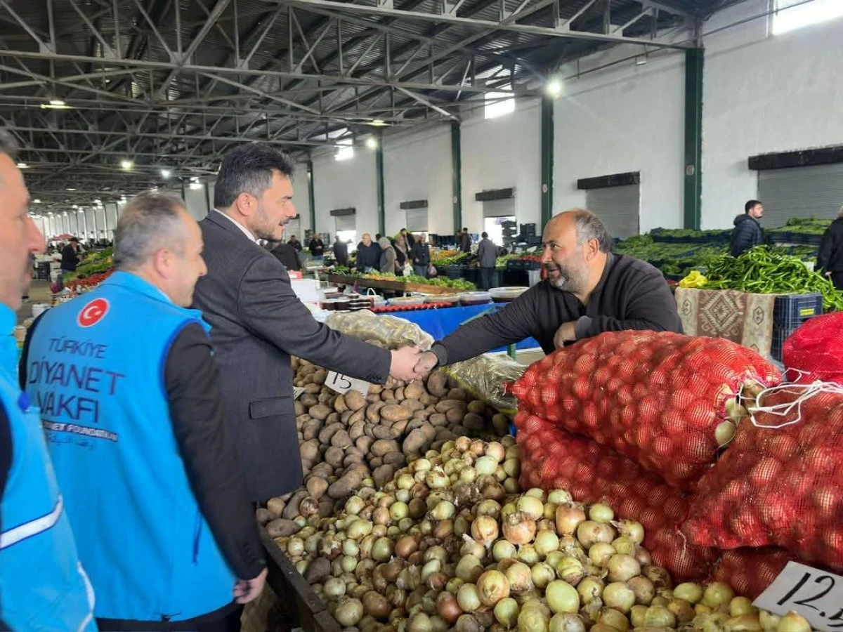 Müftülük Personelinden Halk Pazarına ziyaret