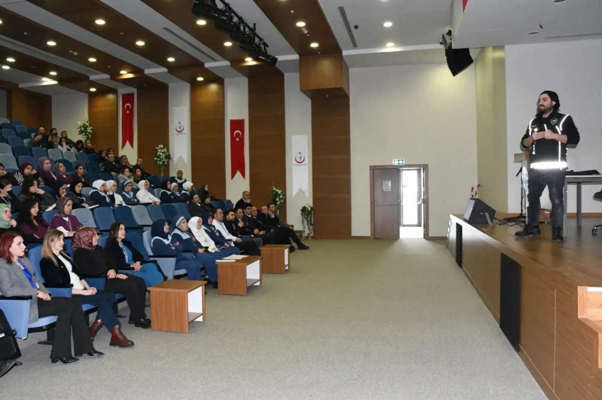 Narkotikten bağımlılık konferansı