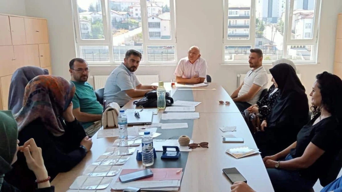 Öcal’dan okullara ziyaret