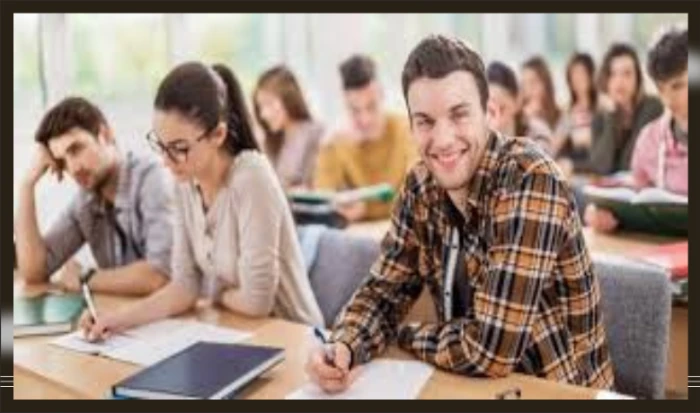 &Ouml;ğrenciler 2026 KYK burs tutarını bekliyor