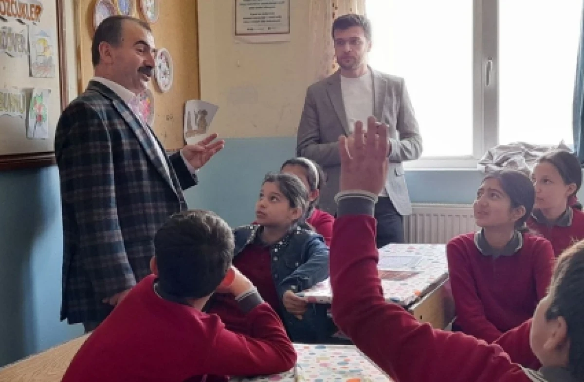 &Ouml;ĞRENCİLERE UMUT OLDU