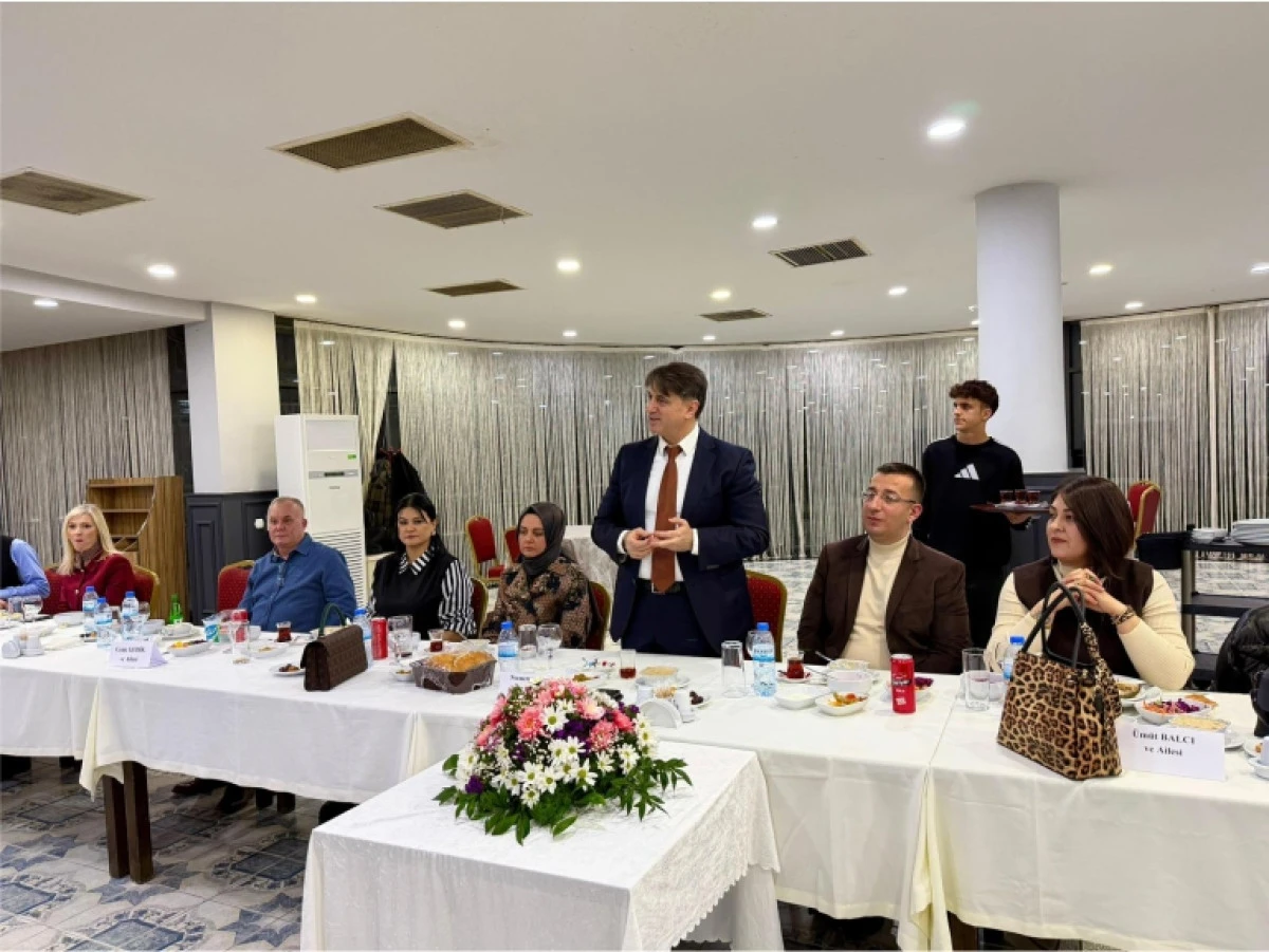 Personeliyle iftarda buluştu