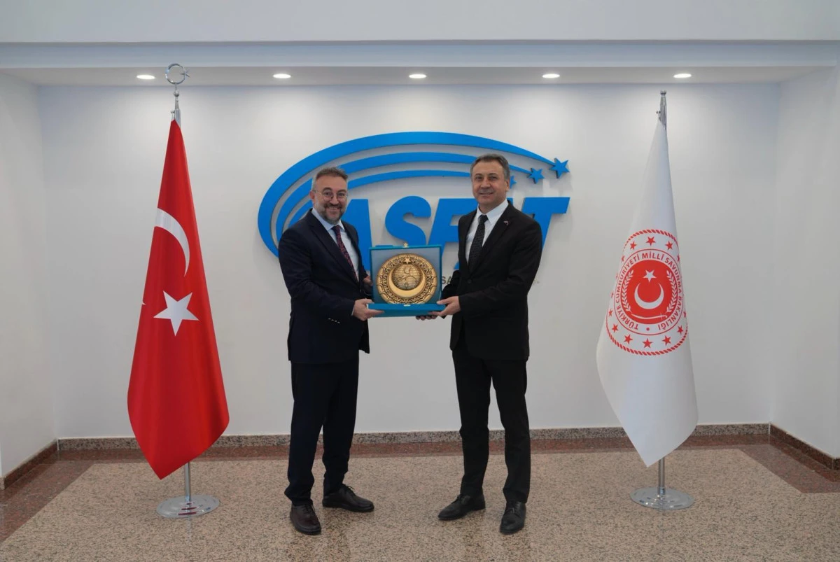 Rektör Prof. Dr. Yaşar, Prof. Dr. İlbaş’ı ziyaret etti
