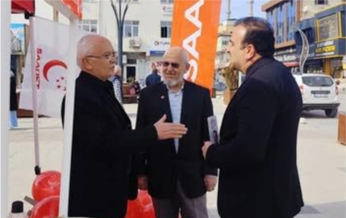 Saadet vatandaşı dinledi