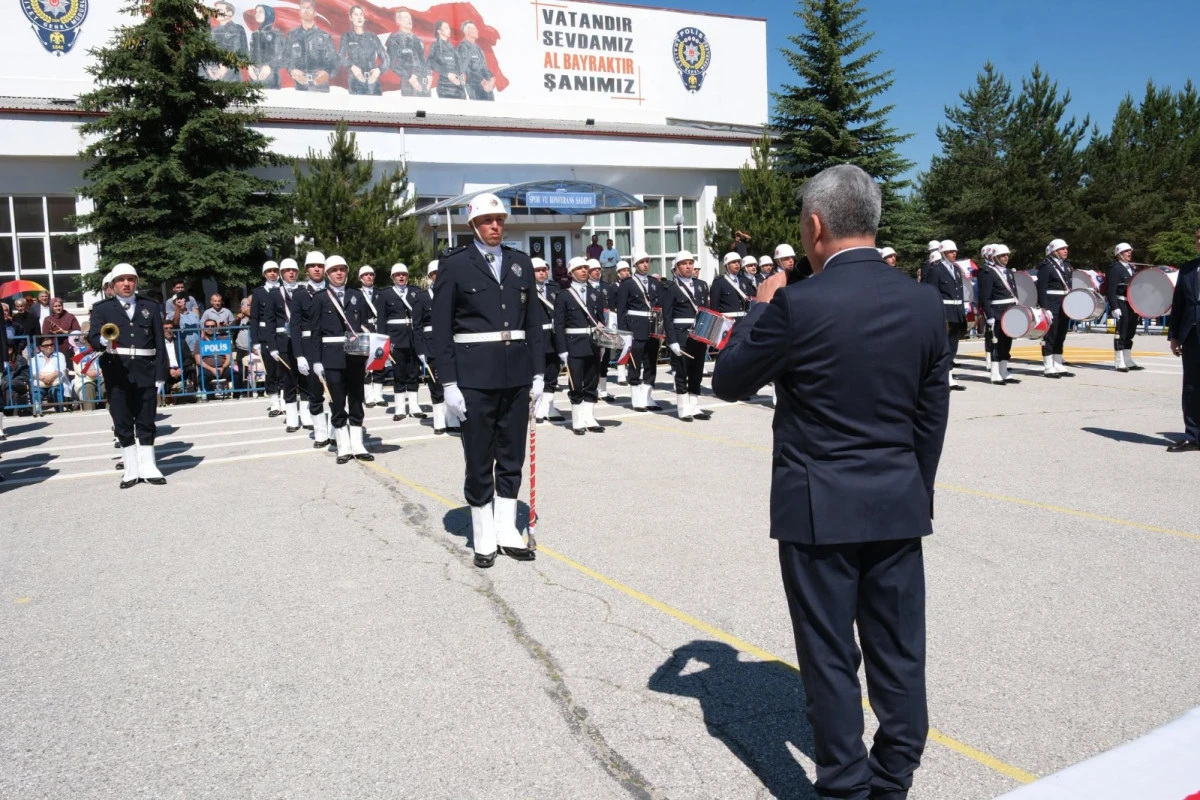 Yozgat POMEM&rsquo;de 826 Polis Adayı Mezun Oldu