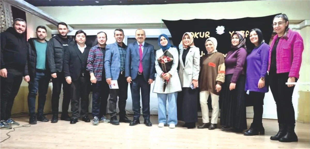 Yozgat Saraykent'te &Ouml;ğrenci Yazar Buluşmasına Yoğun İlgi