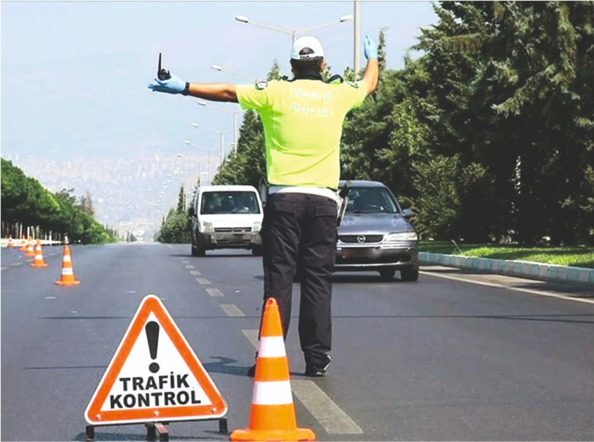 Yozgat&rsquo;ta s&uuml;r&uuml;c&uuml;lere hız uyarısı: Hayatla yarışılmaz!
